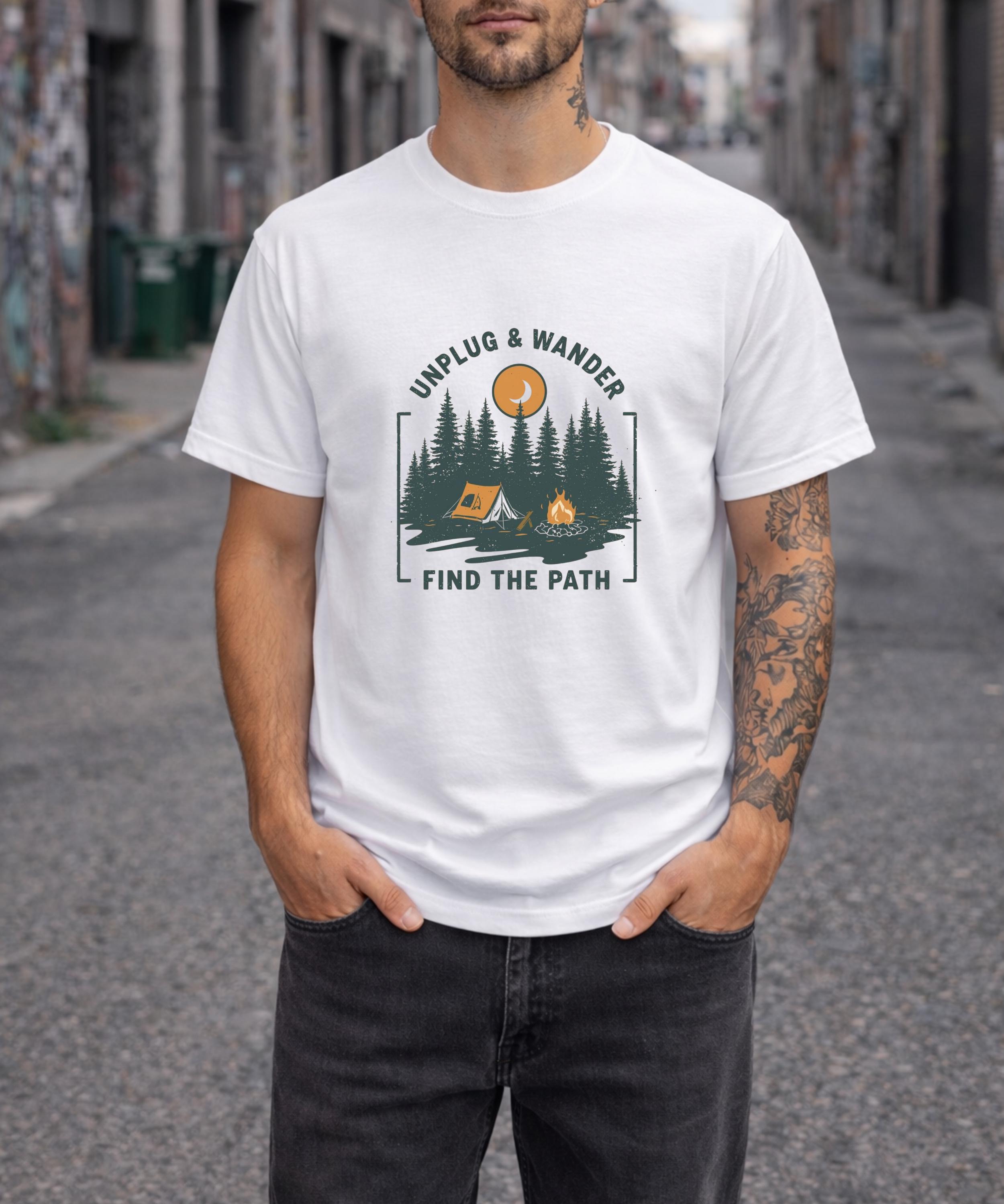 Outdoor Adventure Club - Unplug & Wander Shirt, Camping-T-Shirt, Outdoor-Abenteuer-T-Shirt,
