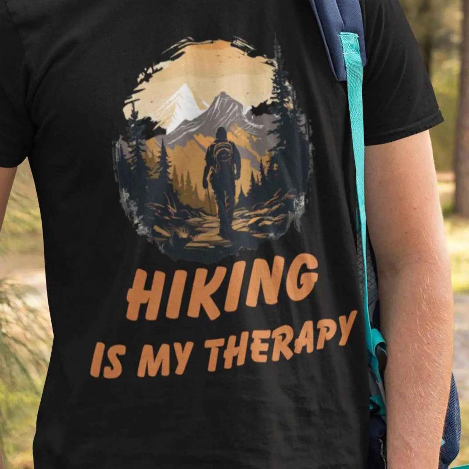 Outdoor Adventure Therapy - T-Shirt „Wandern ist meine Therapie“ für